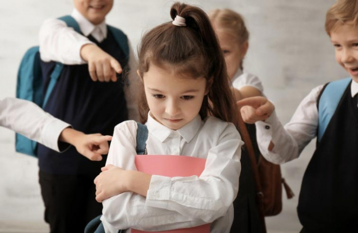 В Ужгороді представили виставку «Такі, як є: СТОП БУЛІНГ»
