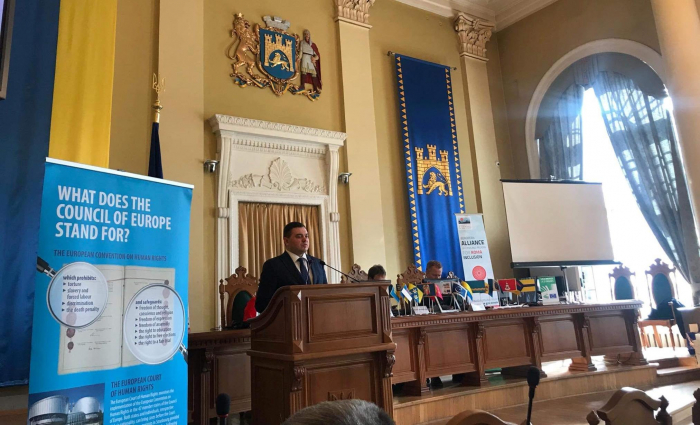 Відомо, як на Закарпатті вирішуватимуть проблеми інтеграції ромів