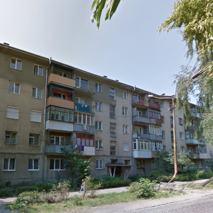 Були незадоволені станом будинку - взяли ініціативу в свої руки: історія змін від мукачівців (ВІДЕО)