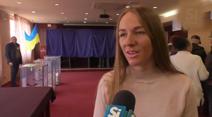 Як і де голосували відомі закарпатські політики, митці, лікарі та спортсмени (ВІДЕО)