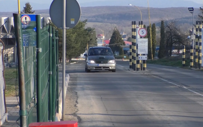 На пунктах пропуску в Закарпатті чергують додаткові патрулі прикордонників