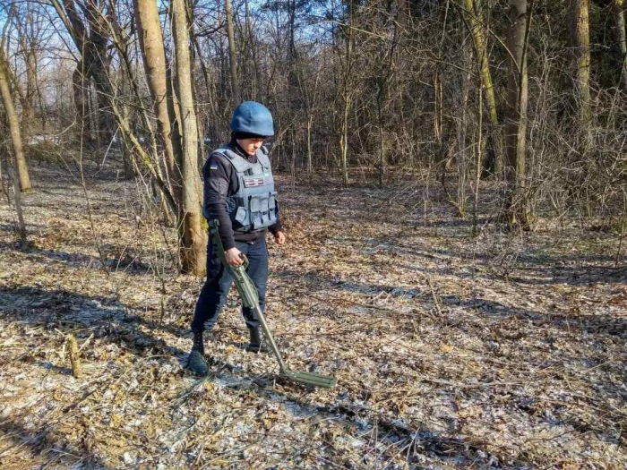 Прогулянка в Ужгороді: місцеві жителі виявили два вибухонебезпечні предмети