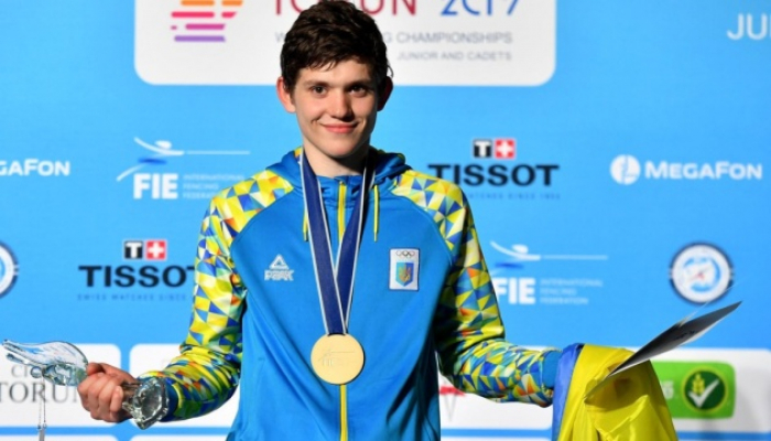 Василь Гумен повернувся в Ужгород після перемоги на Чемпіонаті світу з фехтування