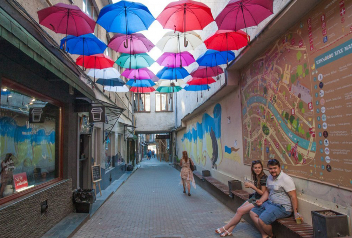 В Ужгород повернулася алея парасольок! (ВІДЕО)