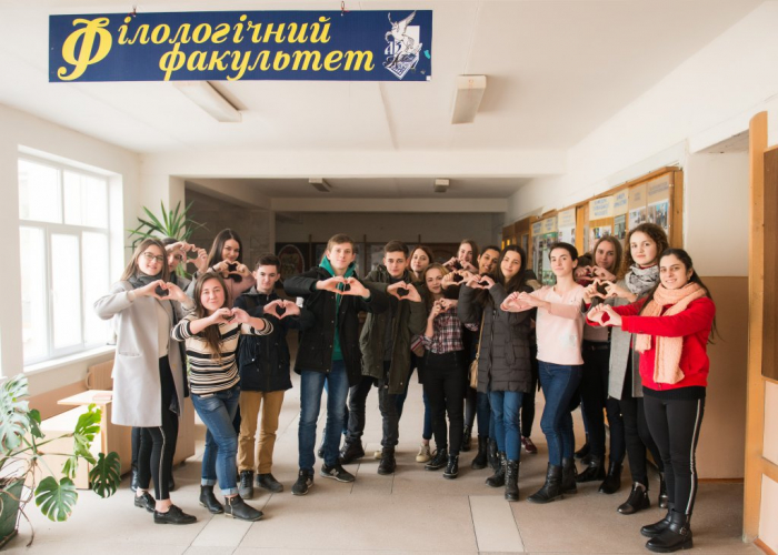 Декан філфаку УжНУ Галина Шумицька: Факультет готує професійних комунікаторів, за якими майбутнє інформаційного суспільства