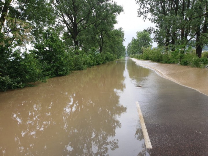 Президент готовий прилетіти на Закарпаття, щоб особисто проконтролювати ліквідацію наслідків паводка