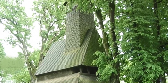 На Хустщині збереглася одна зі старовинних дерев’яних церков Закарпаття. Храму більше 300 років (ВІДЕО)