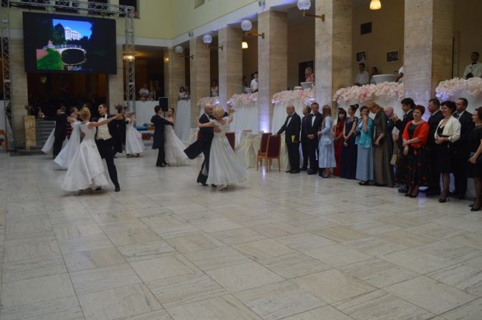 У Міжнародний день захисту дітей в атріумі ОДА Закарпаття відбудеться благодійний бал