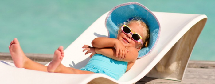 Червоні пухирці, свербіж та опіки: закарпатці звертаються до лікарів через фотодерматит