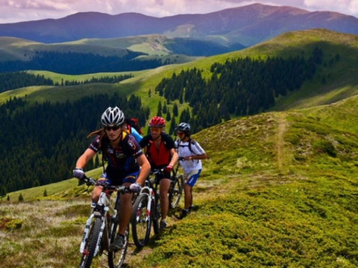 Закарпатцям нагадують: збираєтесь у гори - зареєструйтеся