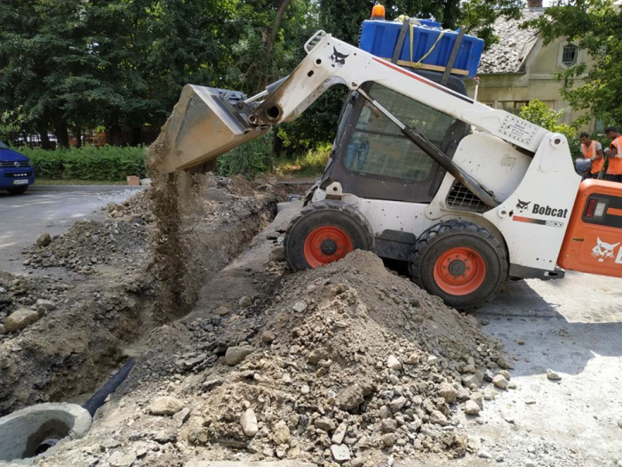 До уваги ужгородських водіїв: рух у місті частково перекрито