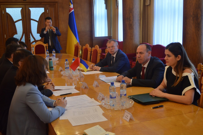 Закарпаття відвідала делегація китайської провінції Юньнань 