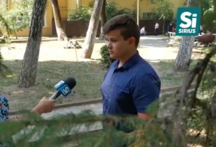 "Ще молодий, щоб вмирати": 17-річний закарпатський сирота просить про допомогу в боротьбі з раком