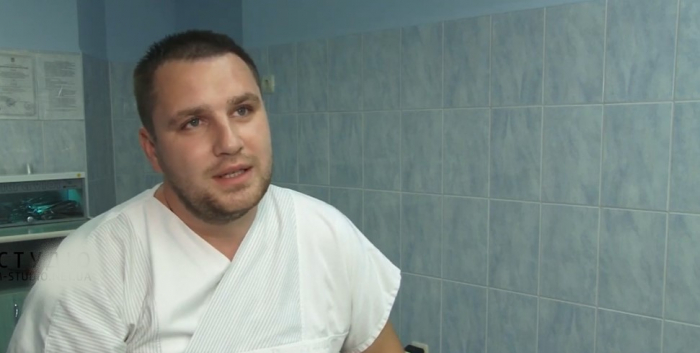 «Подаруй усмішку»: на Ужгородщині лікар-стоматолог влаштував акцію для пенсіонерів