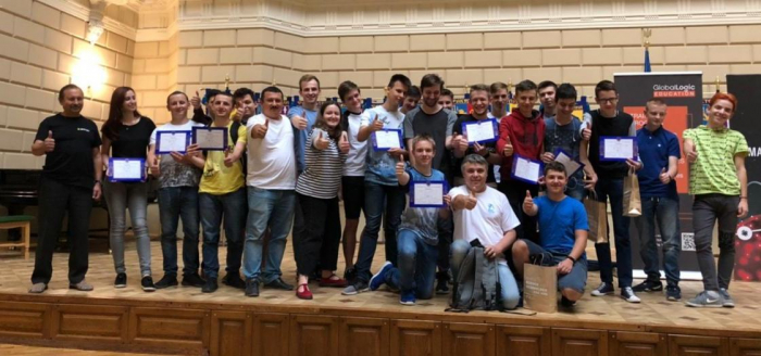 Ужгородські учні та студенти перемогли на змаганні з програмування у Львові