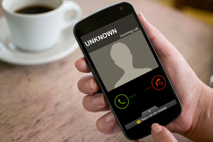 На Закарпатті шахраї виманюють гроші, представляючись податківцями