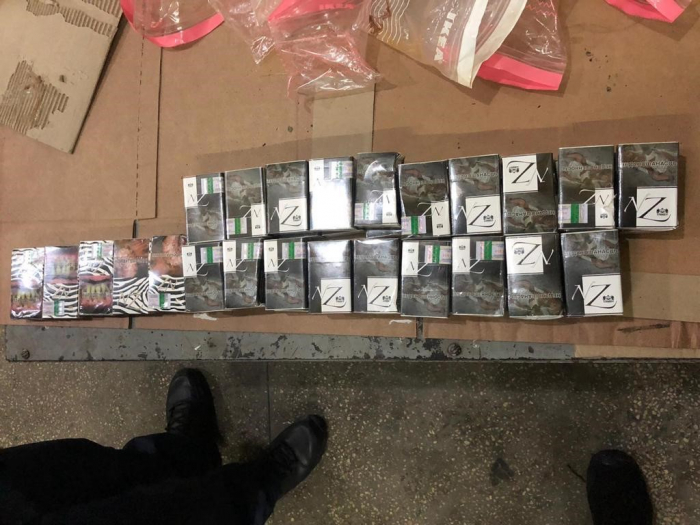 Цигаркова контрабанда – незмінні "традиції" на кордоні в Закарпатті (ФОТО)