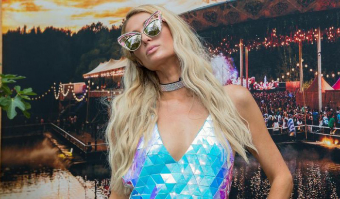 Біля Ужгорода для Періс Гілтон вже побудували вертолітний майданчик (ФОТО)