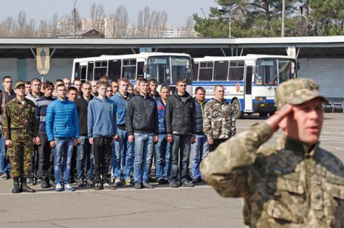 Призов закарпатців на військову службу у квітні-червні 2020 року. До чого готуватися?