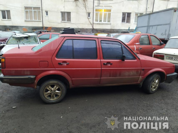 Хустські поліцейські розшукали підозрюваного у смертельній ДТП