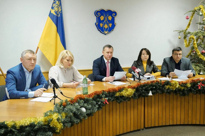 В Ужгороді затвердили перелік місць для паркування туристичних автобусів