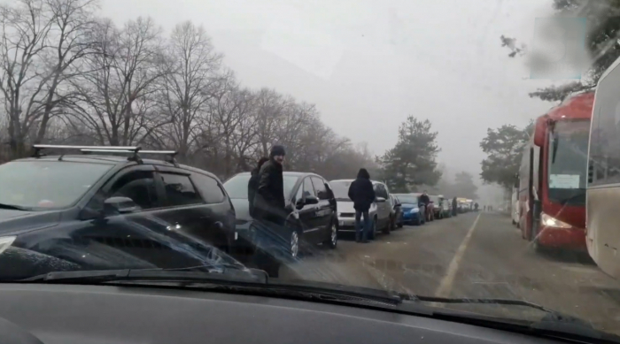З’явилося відео черг на легковому переході "Ужгород – Вишнє Німецьке" – майже 1 км
