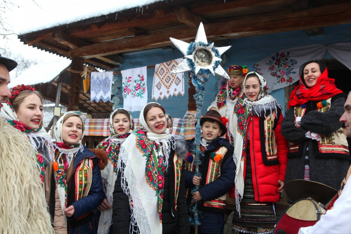 Ужгородський скансен запрошує на фестиваль «Коляди в старому селі»