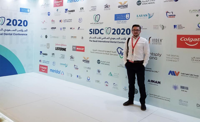 Викладач УжНУ представив наукові дослідження на стоматологічному конгресі в Саудівській Аравії