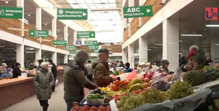 Святковий ажіотаж закінчився: чи змінилися ціни на закарпатських ринках?