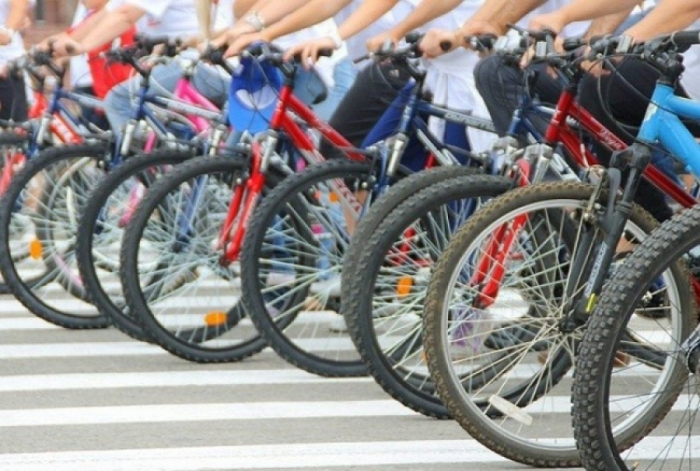 До Дня захисників України в Ужгороді відбудеться велозаїзд у стилі "military"