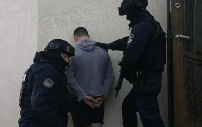 На Закарпатті поліція викрила групу зловмисників, яка обкрадала платіжні термінали