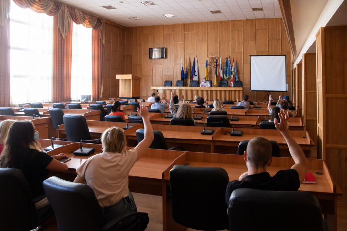 Ужгородців запрошують на громадські слухання: на порядку денному - перейменування вулиці