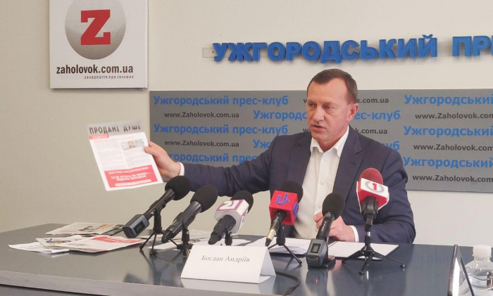Чорний піар, технологія двійників, газети без вихідних даних – Богдан Андріїв розповів про передвиборчу кампанію