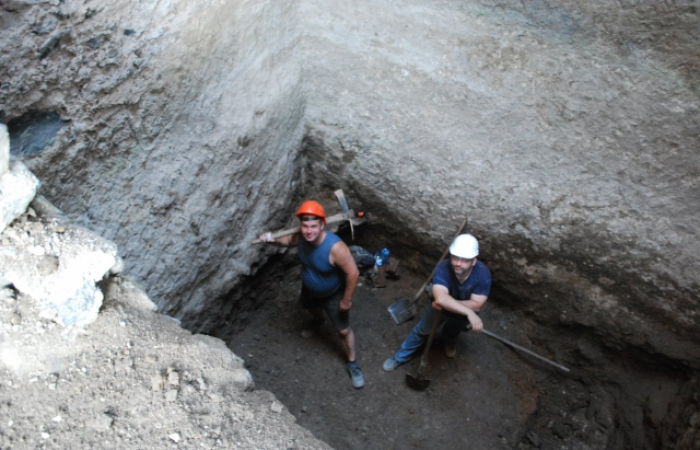 У Невицькому замку відкопали підвал у вежі-донжон. Що знайшли? (ФОТО)
