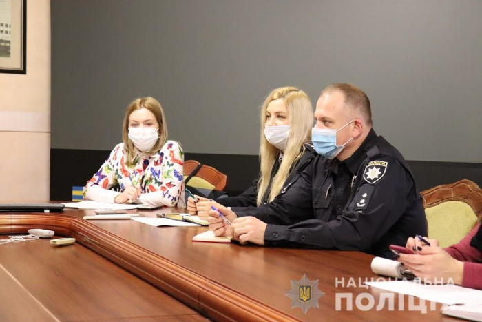 Закарпатці долучаться до акції "16 днів проти насильства"