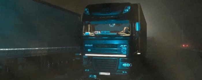 На Ужгородщині зіткнулися дві вантажівки: один з водіїв був п'яний за кермом, — поліція
