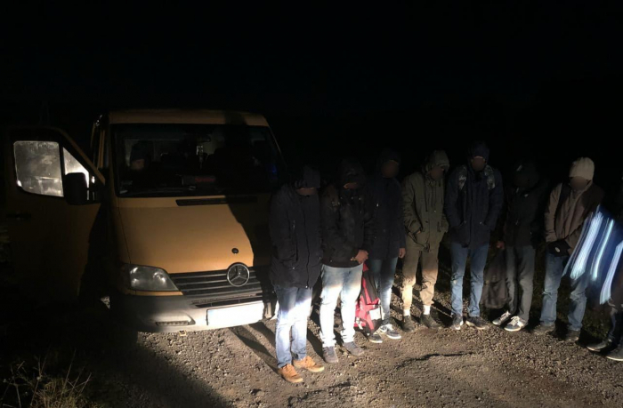 На Закарпатті шукають трьох переправників нелегалів, одному "світить" до 7 років за ґратами