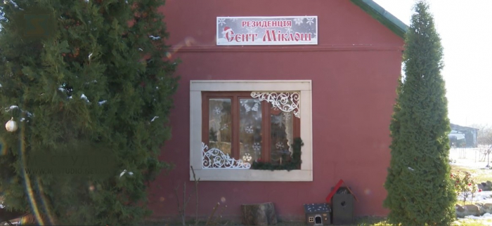 В Закарпатті, у замку Сент-Міклош, резиденція Святого Миколая відкриє свої двері (ВІДЕО)