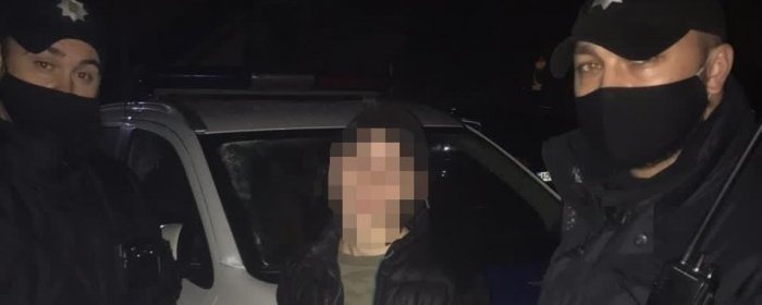 В Ужгороді неповнолітній пограбував чоловіка