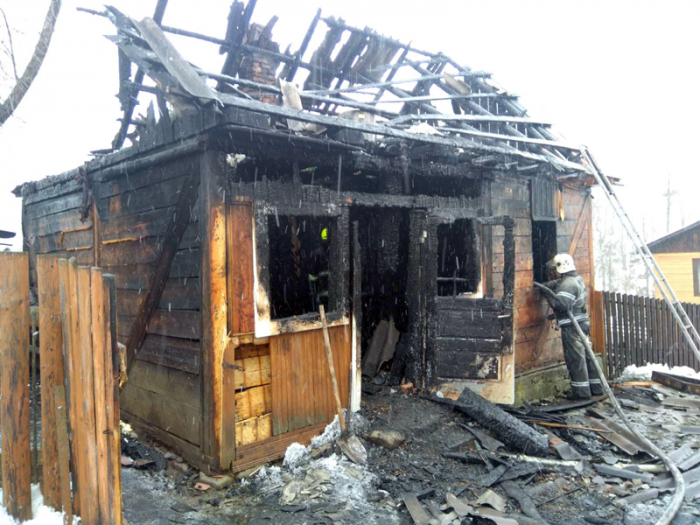 Під час пожежі на Рахівщині загинув літній чоловік (ФОТО)
