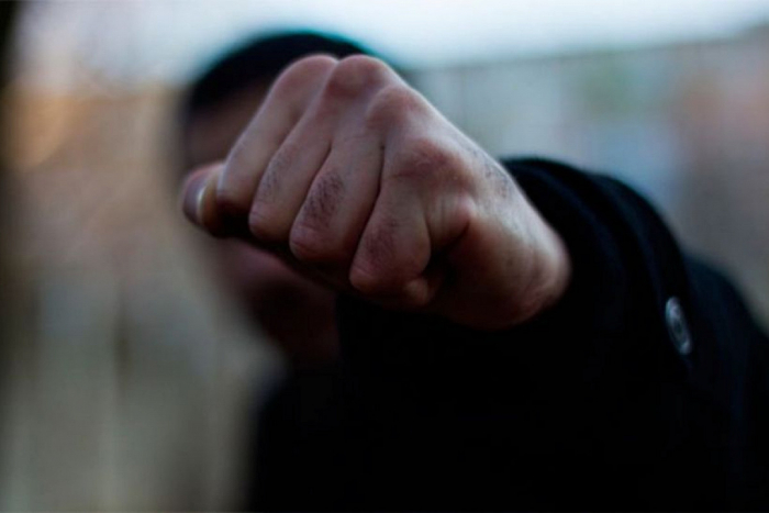 В Ужгороді прокуратура погодила підозру двом розбійникам, які жорстоко побили охоронця