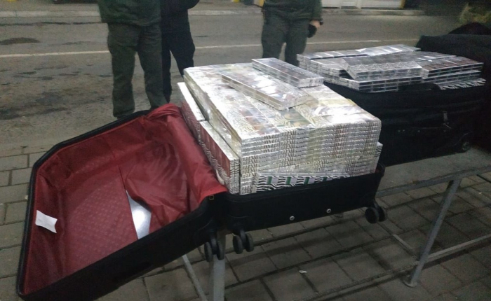 Контрабанда цигарок почесним консулом іноземної країни у м. Ужгороді – відкрито кримінальне провадження