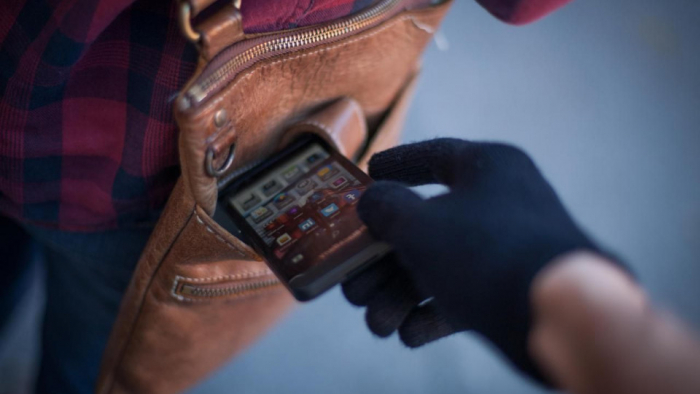 В Ужгороді прокуратура погодила підозру серійному крадію та грабіжнику