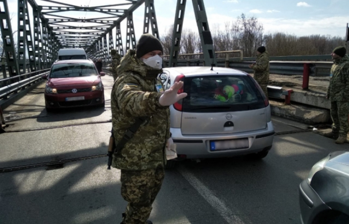 Без паніки. В Україну з-за кордону можна потрапити і після 28 березня, — прикордонники