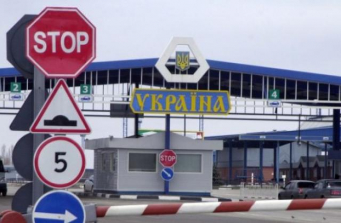 Закарпатська митниця: користуйтесь засобами електронного та телефонного зв’язку