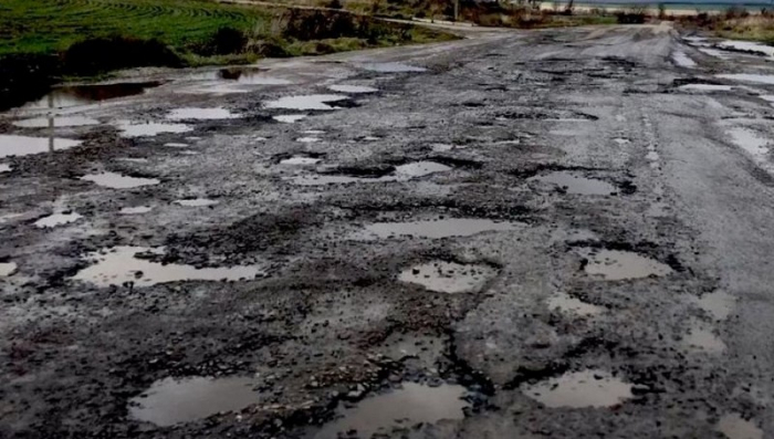 Чи вистачить на всі? Закарпатські дороги цьогоріч ремонтуватимуть за 1,7 мільярда гривень