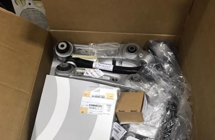 Автозапчастини на майже 2 млн грн поповнили склади Закарпатської митниці