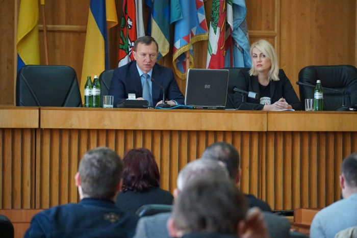 В Ужгороді підтримали проєкт рішення про заходи щодо недопущення поширення COVID-19