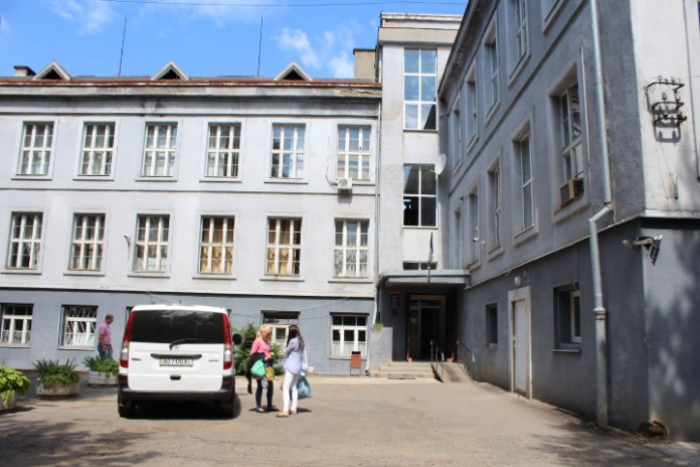 Мукачівська ЦРЛ надаватиме лише екстрену та невідкладну медичні допомоги