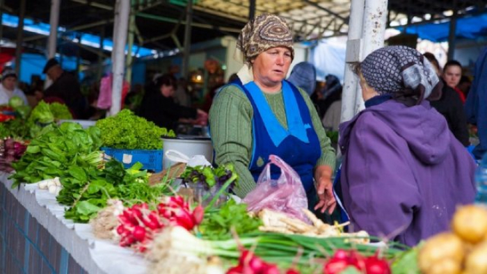 В Ужгороді призупинили роботу ринків